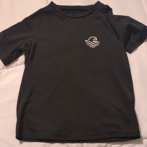 Short Sleeve Swim Shirt Size 6/7